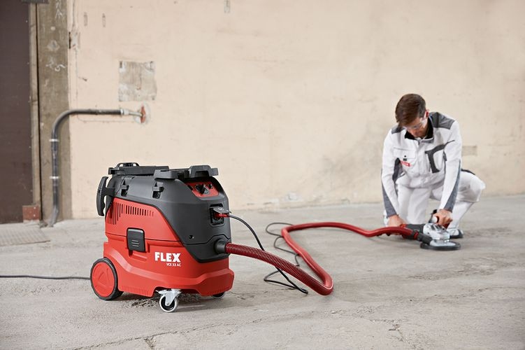 pics/Flex 2017/Industriesauger/444.138/flex-444138-safety-vacuum-cleaner-floor.jpg